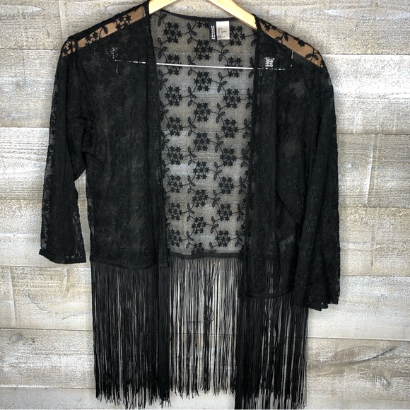 H&M black embroidered fringe drape poncho spooky Halloween - Picture 1 of 3